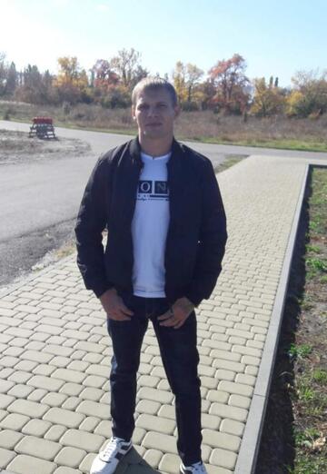 Моя фотография - Анатолий, 34 из Валуйки (@anatoliy93052)