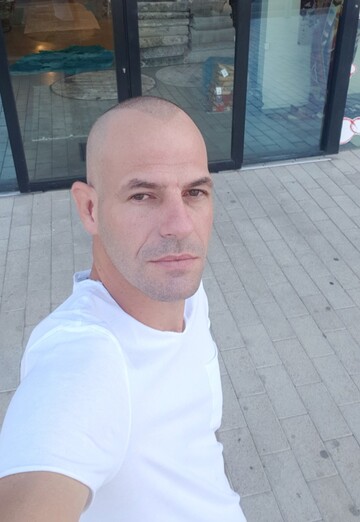 My photo - yaacovhalfon, 44 from Tel Aviv-Yafo (@yaacovhalfon)