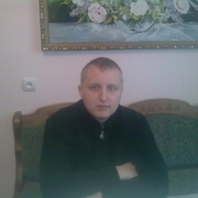 Анатолий, 32, Дивное (Ставропольский край)