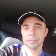 Александр, 31, Белово