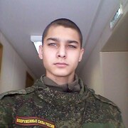 Александр, 26, Октябрьск