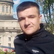 Миша, 36, Петергоф
