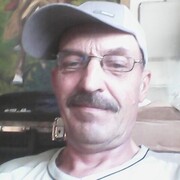 Михаил, 66, Новосмолинский