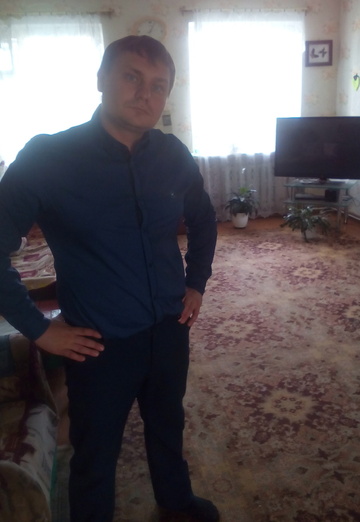 Моя фотография - Владимир, 37 из Среднеуральск (@vladimir141120)