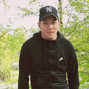 Олег, 26, Междуреченск