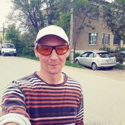 Михаил, 33, Бреды