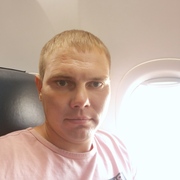 Иван, 31, Валуево
