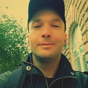 Илья, 40, Волгоград