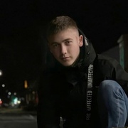 Илья, 25, Елабуга