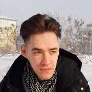Андрей, 21, Гурьевск