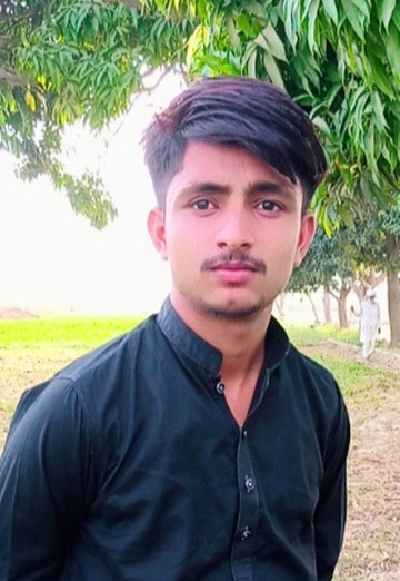 Моя фотография - Umair, 19 из Лахор (@umair93)
