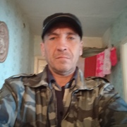 Игорь, 46, Струги-Красные