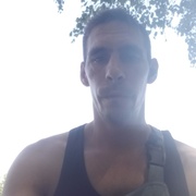 Иван, 32, Ртищево