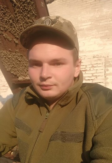 Моя фотография - Владислав, 28 из Славянск (@vladislav38096)