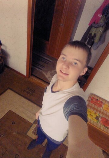Mein Foto - Aleksei, 29 aus Prokopjewsk (@aleksey325565)