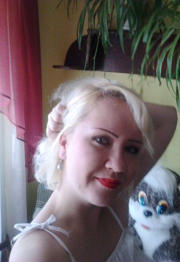 La mia foto - albina, 39 di Išimbaj (@albina2973)