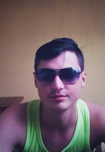 Моя фотография - Влад, 28 из Мариуполь (@vladislavlarichev)