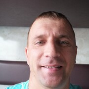 Владимир, 39, Облучье