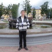 Алексей, 32, Кизел