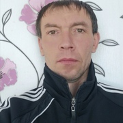 Alexey, 40, Кез
