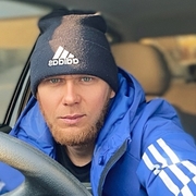Вася, 30, Омск