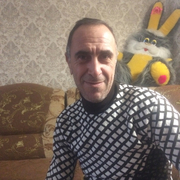 Артём, 36, Пушкино