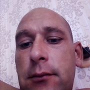 Александр, 37, Поярково