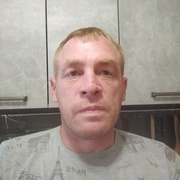 Александр, 42, Михайловск
