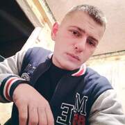 Денис, 24, Рыльск