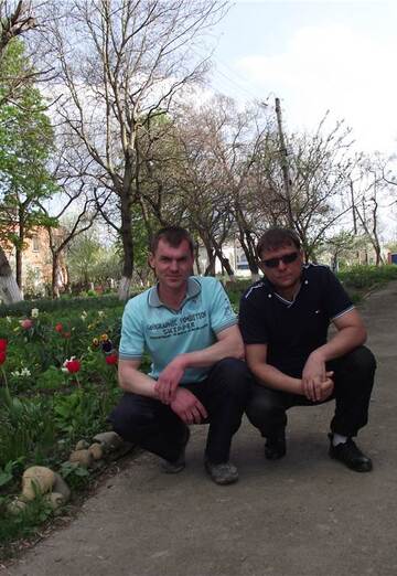 Моя фотография - я на фото слева, 44 из Курганинск (@mjeka2gmailcom)