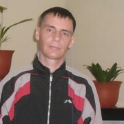 ЮРИЙ, 40, Новобурейский