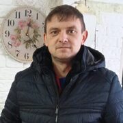 Василий, 30, Богучар