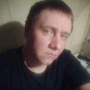 Александр Тихомиров, 30, Батецкий