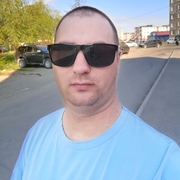 Vladimir Martynov, 30, Вилючинск
