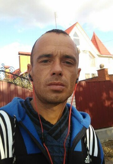 Моя фотография - Виталий, 40 из Тростянец (@vitaliy72441)