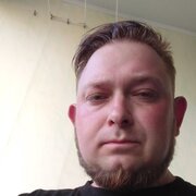 Макс Алексеев, 33, Кингисепп