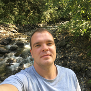 Георгий, 29, Артем
