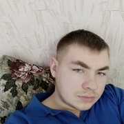 александр, 27, Казанское