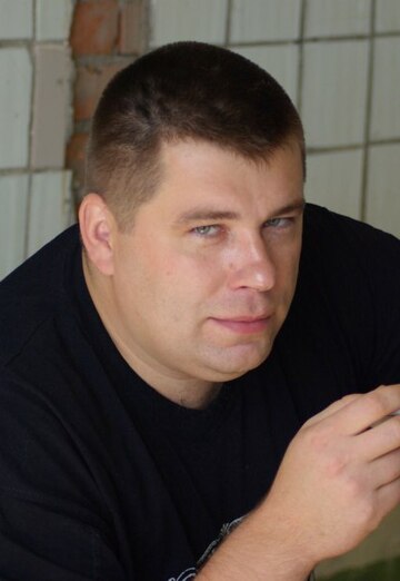 Моя фотография - Михаил, 44 из Великий Новгород (@binarycraft)