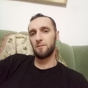 Эльбрус, 32, Гудермес