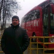 илья, 32, Тучково