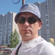 Александр, 29, Сургут