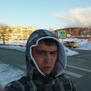 Андрей, 31, Среднеуральск