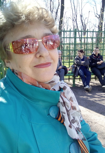 Моя фотография - Лариса, 73 из Санкт-Петербург (@larisa41990)