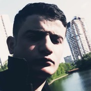 Макс, 19, Москва
