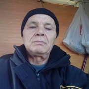 вася, 67, Востряково