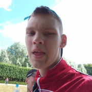 Миша, 19, Санкт-Петербург