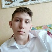 Кирилл, 23, Мценск