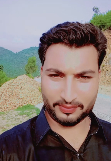 Waleed Ahmad (@waleed225) — my photo № 1