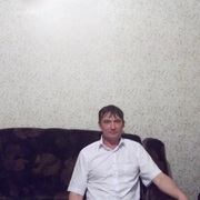саша, 53, Горняк